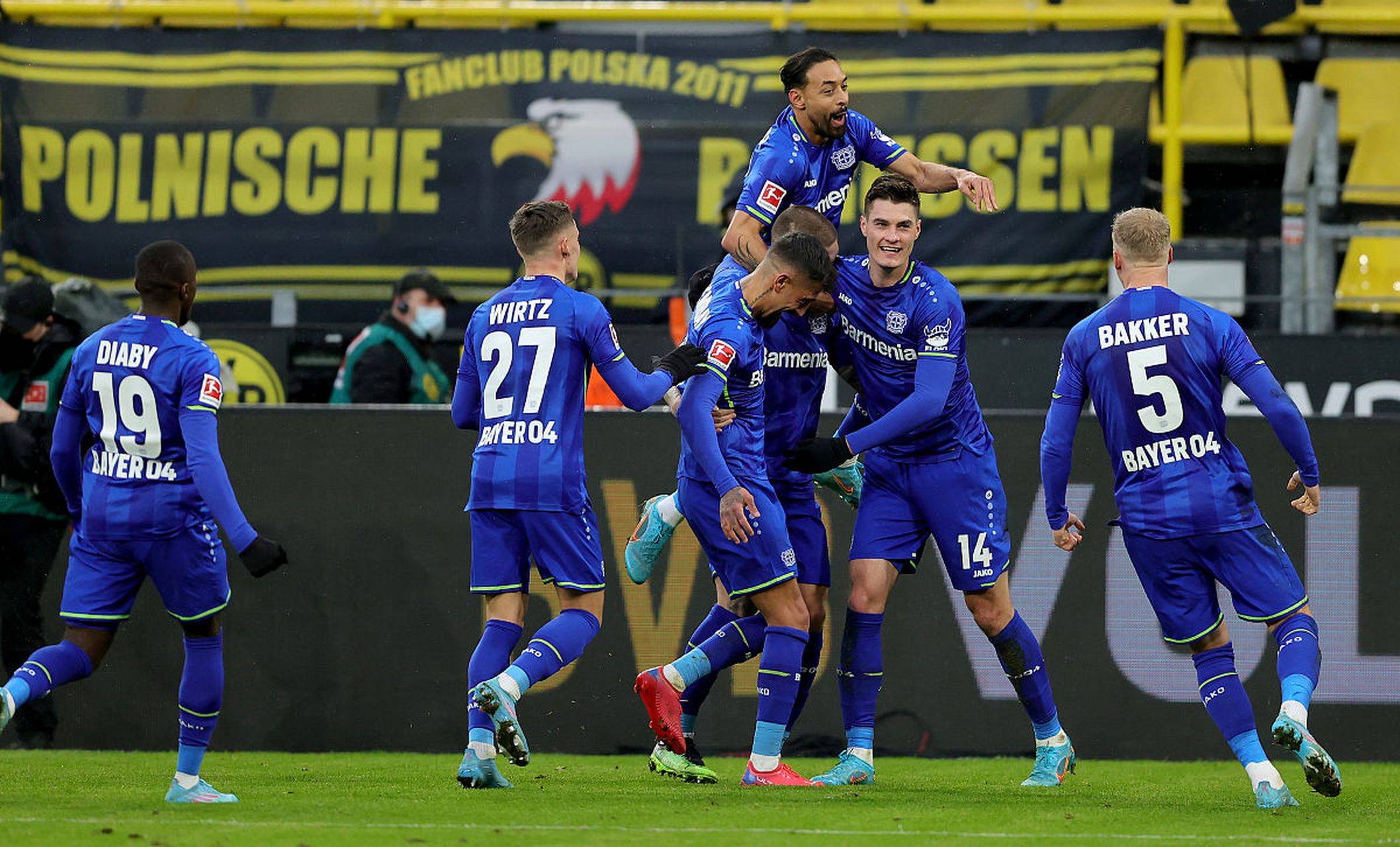 关于曼城主场擒纽卡斯尔，领头群中不缺席的信息