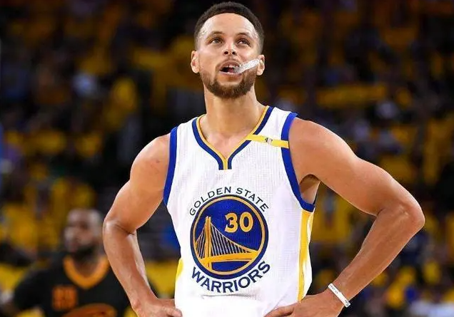 关于昂热取得关键胜利,距离保级目标更近一步的信息 关于昂热取得关键胜利,距离保级目标更近一步的信息