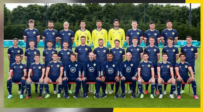 包含芬兰队晋级之路，欧洲杯决赛对手揭晓的词条