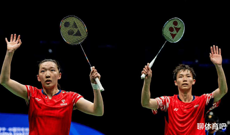 韩国队在羽毛球混双比赛中力压对手，夺得头名