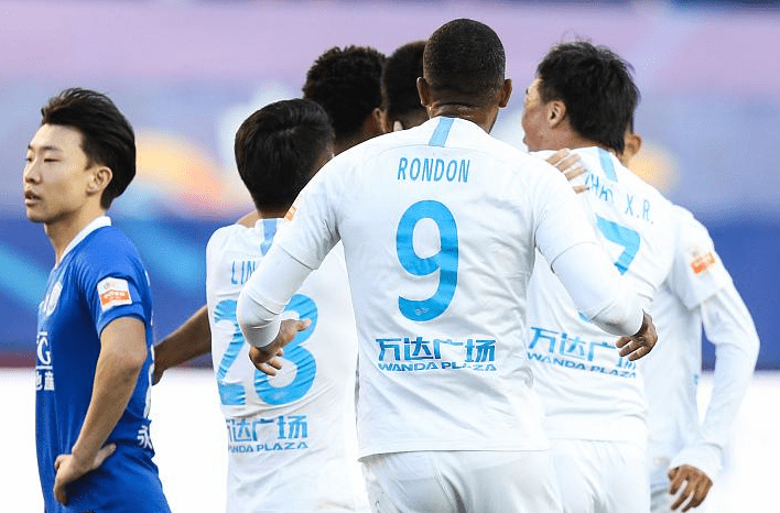 大连人再战北京人，两雄争锋，硝烟四起！的简单介绍