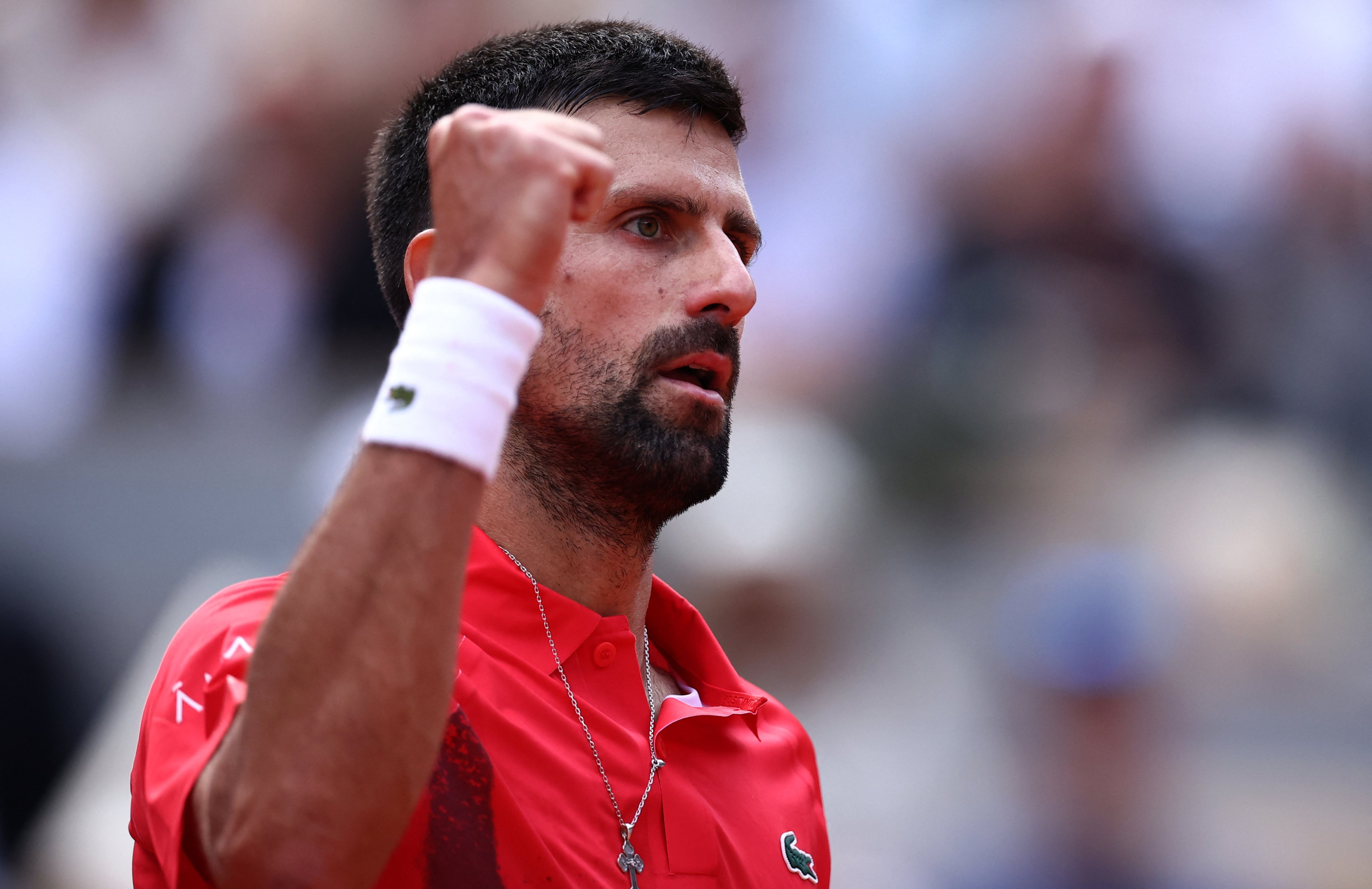 包含日本网球队绝杀世界网球队，费德勒统治全场的词条