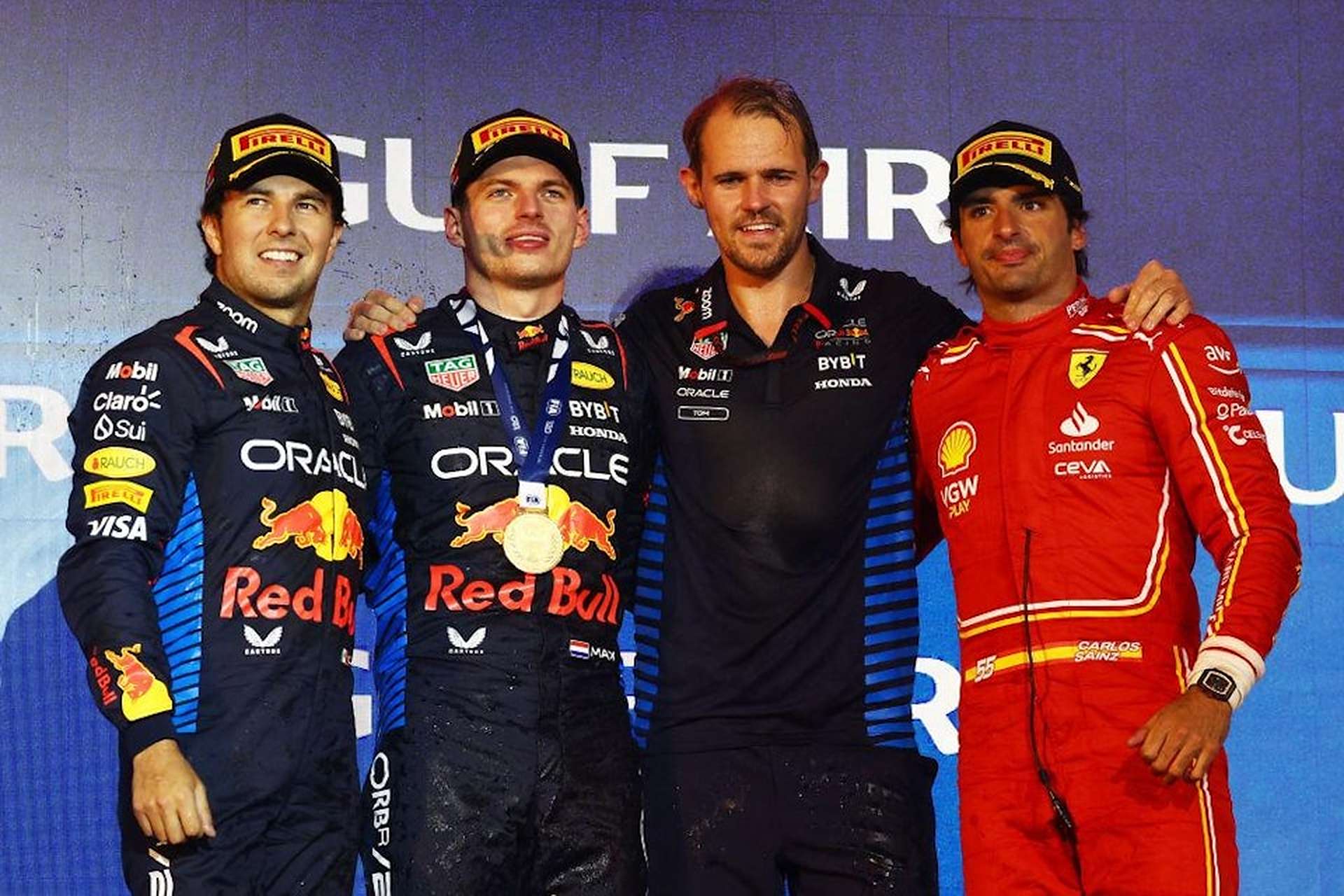 红牛车队险胜雷诺车队，阿隆索高光表现的简单介绍