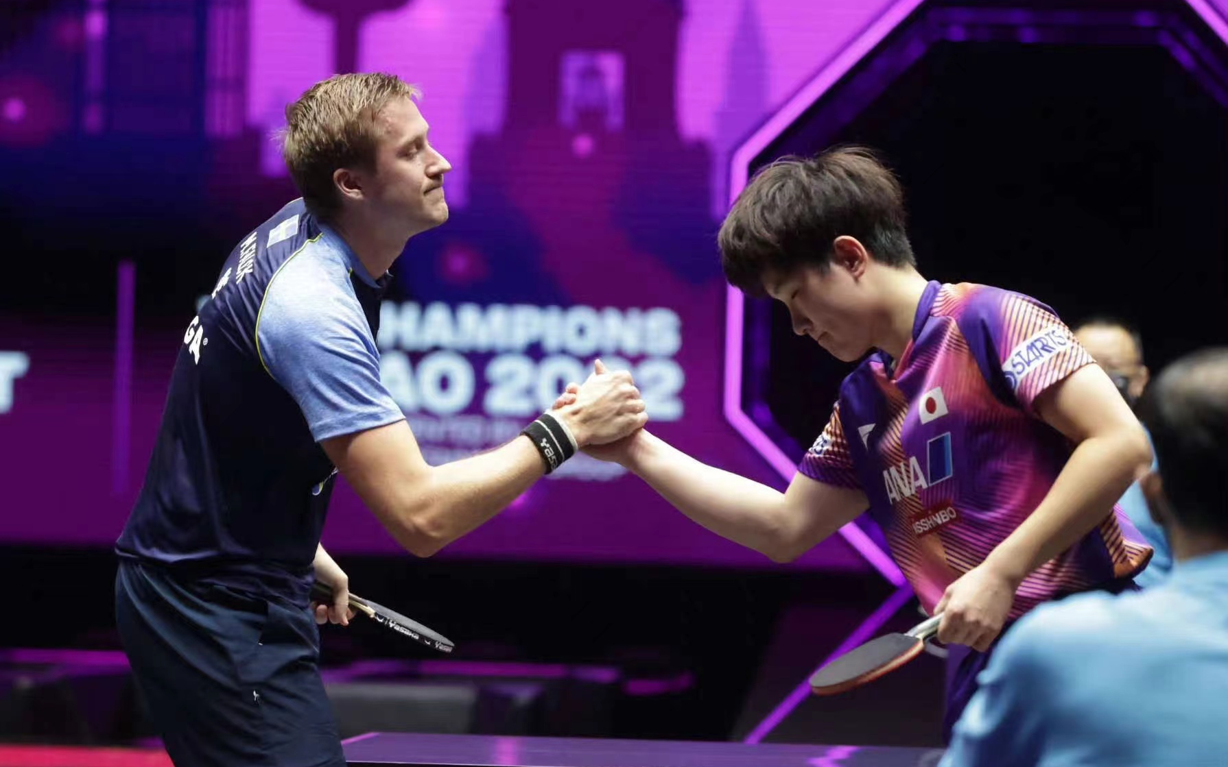 日本轻取瑞典，马丁内利关键制胜的简单介绍