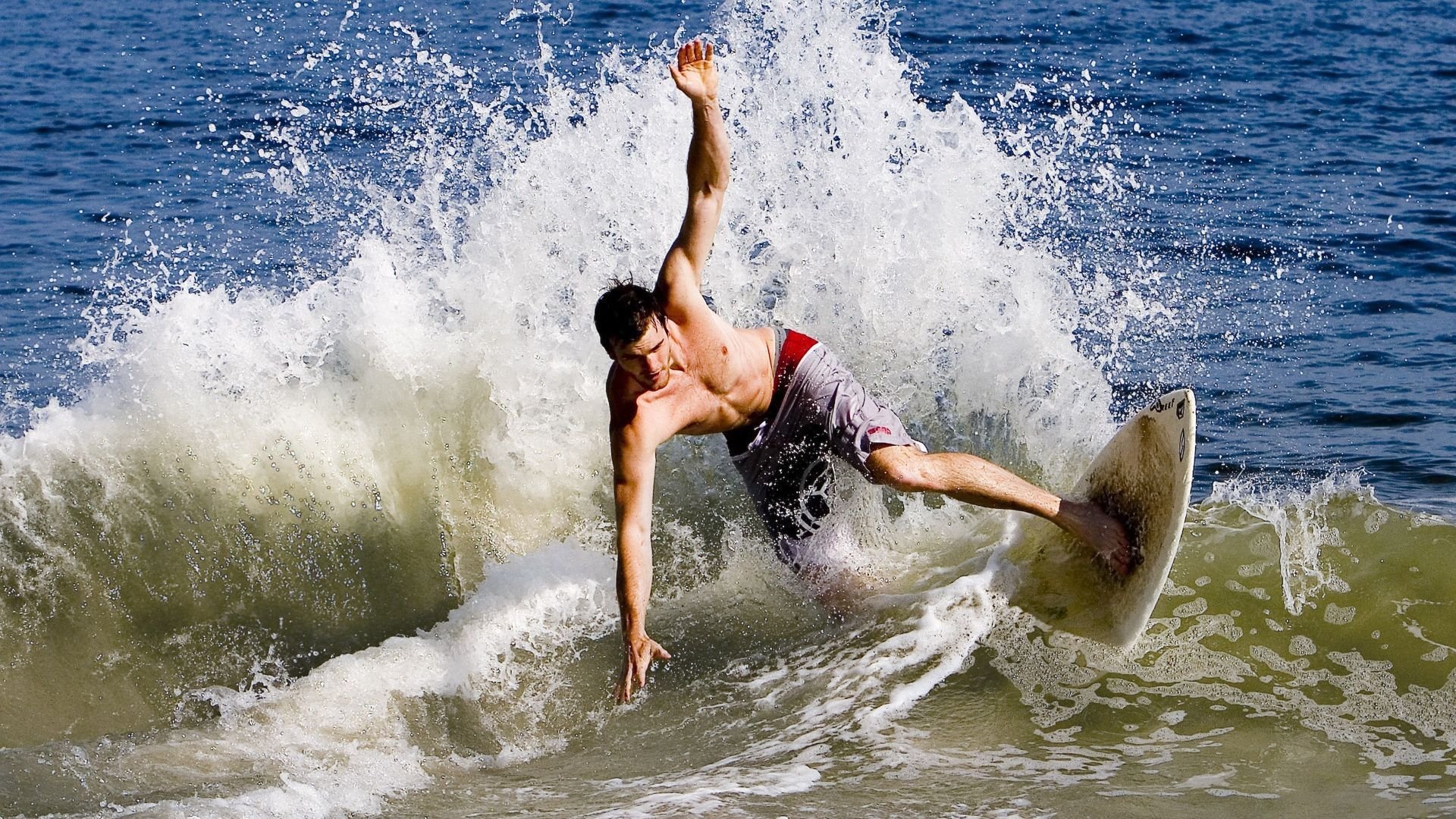 芝加哥的午夜钟声，德罗赞的季后赛独舞