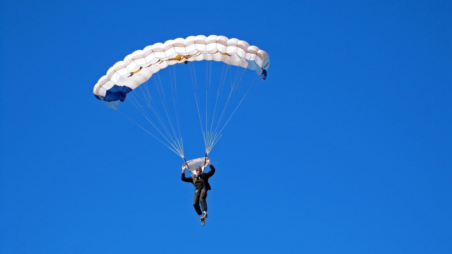哈弗茨存在感拉满！秘鲁对阵喀麦隆，一场被隐形主角定义的友谊赛